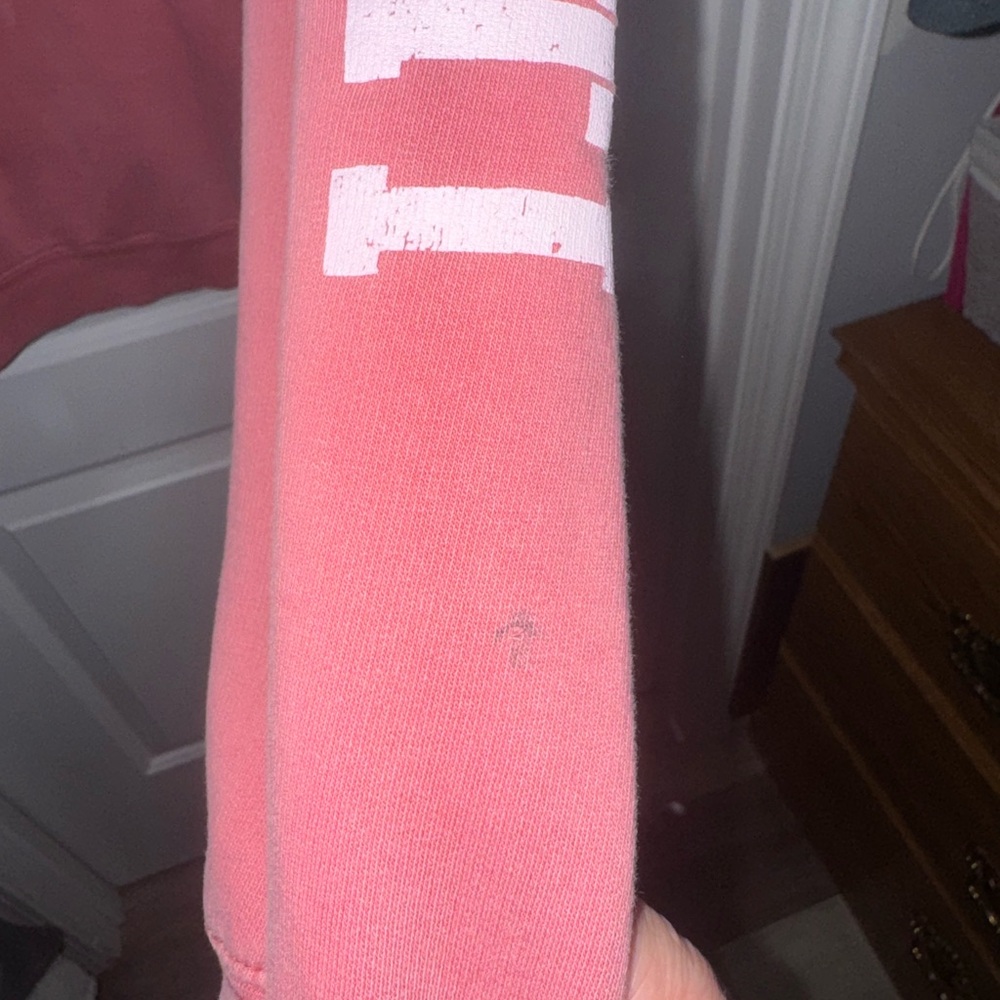 Cincinnati Reds Hoodie - Picture 5 of 5
